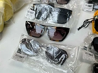 Marc jacobs zonnebril (16x) - afbeelding 11 van  12