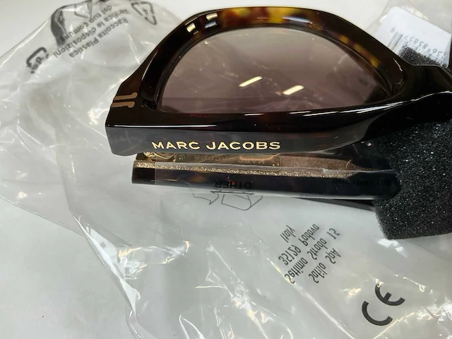 Marc jacobs zonnebril (16x) - afbeelding 5 van  13
