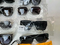 Marc jacobs zonnebril (16x) - afbeelding 6 van  11