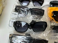 Marc jacobs zonnebril (16x) - afbeelding 8 van  11