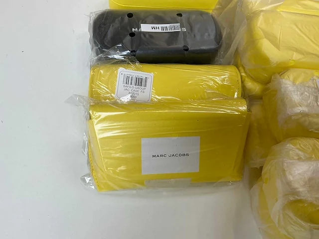 Marc jacobs zonnebril (17x) - afbeelding 5 van  13