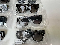 Marc jacobs zonnebril (17x) - afbeelding 13 van  13