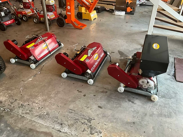 Maredo strac 700 werktuigdrager met bijhorende tools - afbeelding 13 van  13