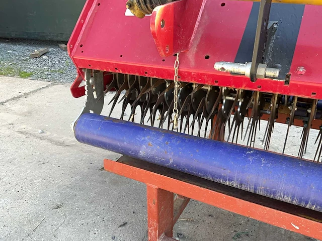 Maredo tt2113.01 verticuteermachine - afbeelding 13 van  14