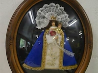 Maria in houten kader - afbeelding 1 van  2