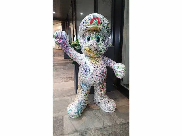 Mario pop-art sculptuur - afbeelding 1 van  5