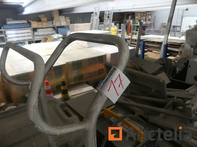 Mark v verf spuitmachine - afbeelding 4 van  6