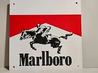 Marlboro - afbeelding 2 van  2