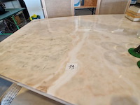 Marmeren tafel en zes stoelen - afbeelding 3 van  3