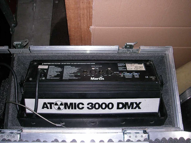 Martin - atomic 3000 - diverse audio - afbeelding 1 van  1
