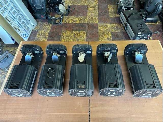 Martin - various light equipment (5x) - afbeelding 5 van  7