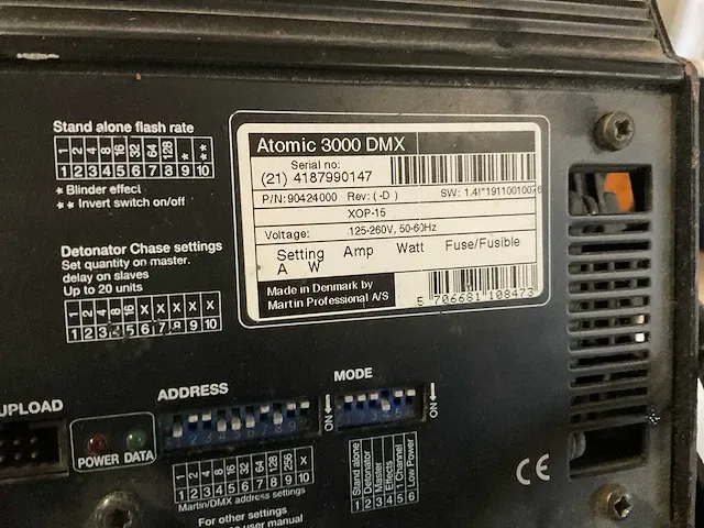 Martin atomic 3000 dmx stroboscoop - afbeelding 4 van  6
