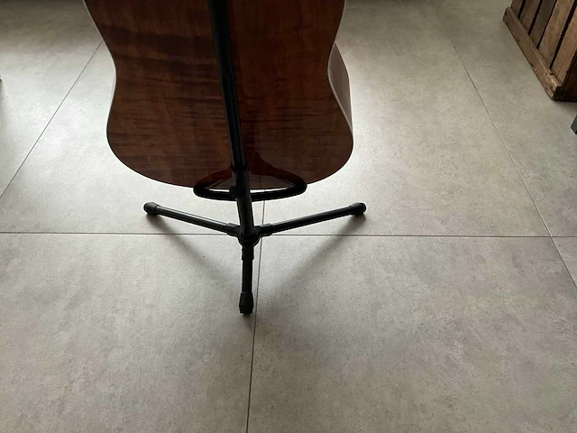 Martin cs-d-2997324 western custom shop koa gitaar - afbeelding 2 van  18