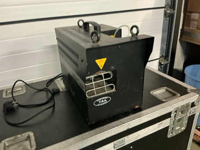 Martin jem zr24/7 rookmachine - afbeelding 2 van  5