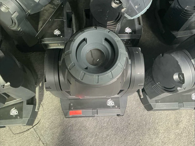 Martin mac 250 moving head - afbeelding 11 van  40