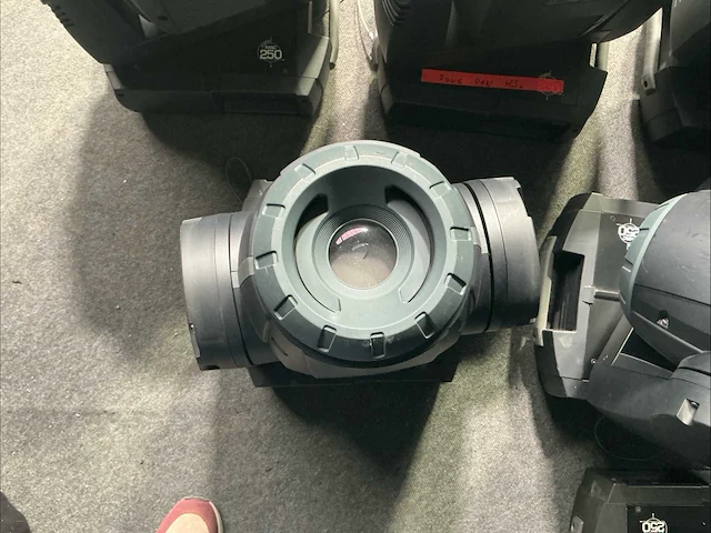 Martin mac 250 moving head - afbeelding 15 van  40