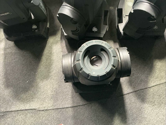 Martin mac 250 moving head - afbeelding 20 van  40