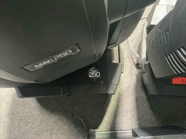 Martin mac 250 moving head - afbeelding 24 van  40