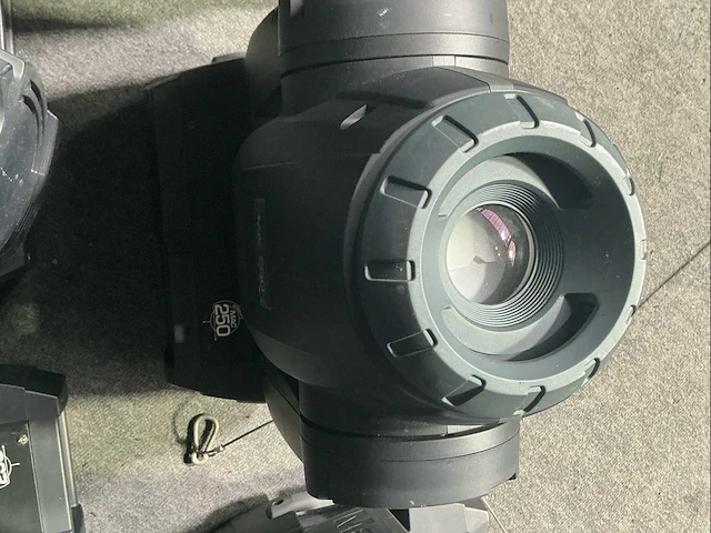 Martin mac 250 moving head - afbeelding 27 van  40