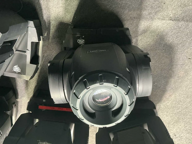 Martin mac 250 moving head - afbeelding 40 van  40