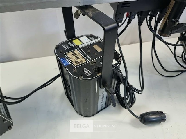 Martin robocolor ii fourbar incl. controller - afbeelding 3 van  6