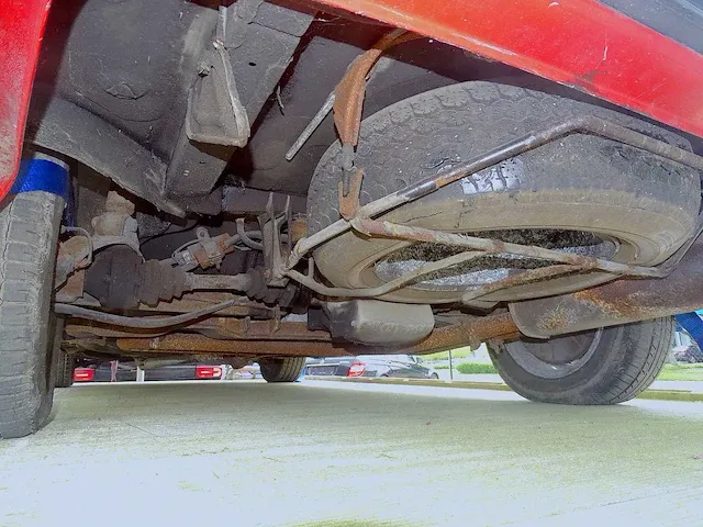 Maserati biturbo coupé (barn-find) - afbeelding 7 van  59