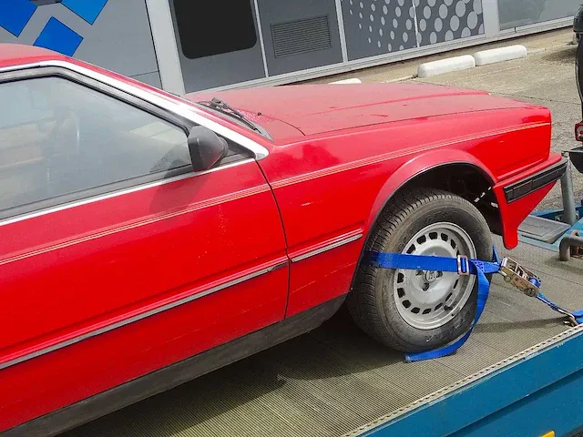 Maserati biturbo coupé (barn-find) - afbeelding 10 van  59