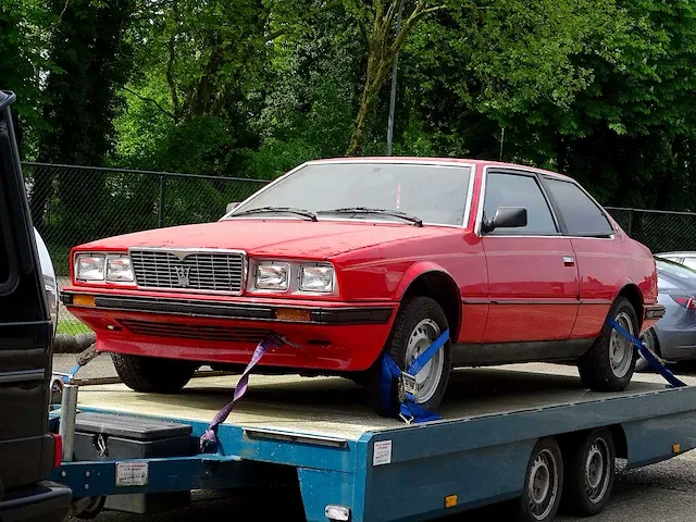 Maserati biturbo coupé (barn-find) - afbeelding 1 van  59
