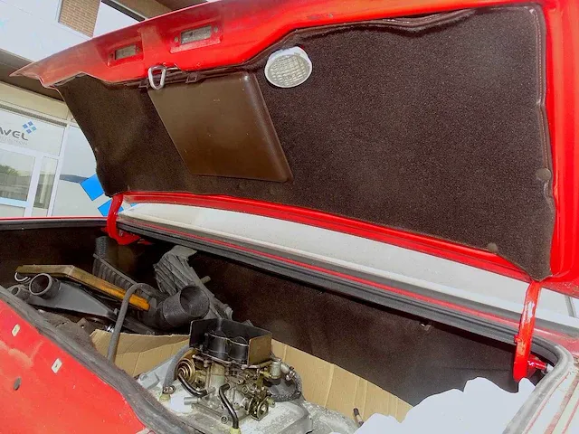 Maserati biturbo coupé (barn-find) - afbeelding 24 van  59
