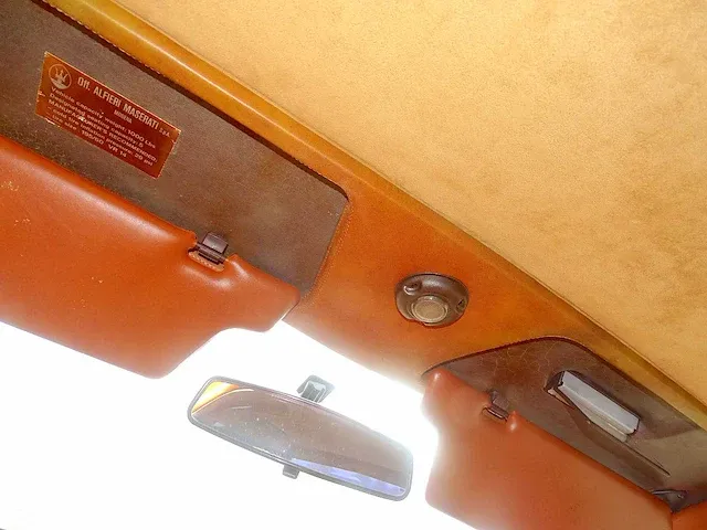 Maserati biturbo coupé (barn-find) - afbeelding 37 van  59