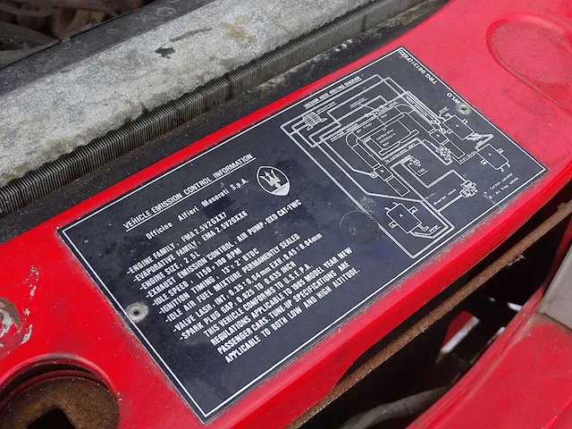 Maserati biturbo coupé (barn-find) - afbeelding 47 van  59
