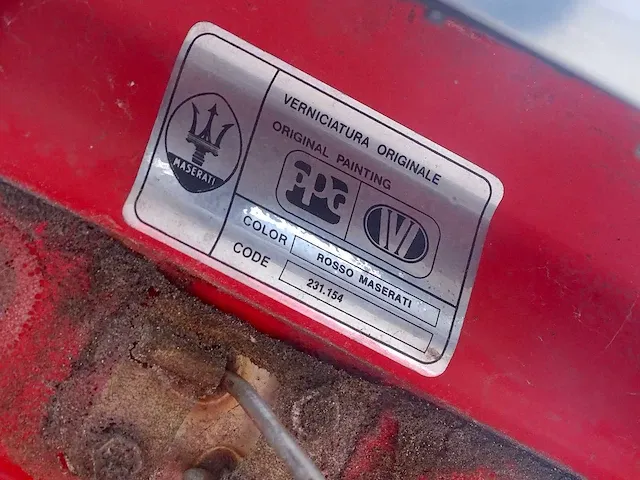 Maserati biturbo coupé (barn-find) - afbeelding 48 van  59