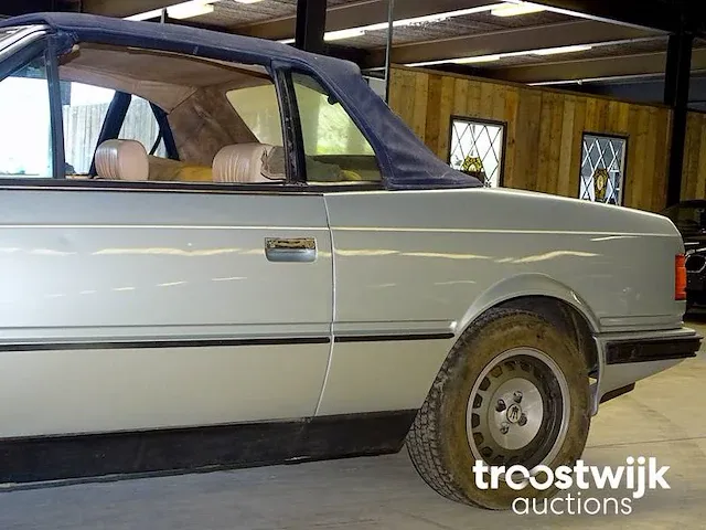 Maserati biturbo spyder (barn-find) - afbeelding 3 van  55
