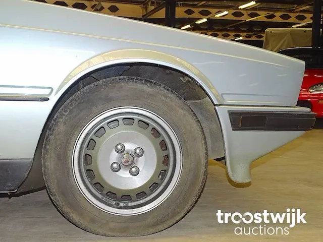 Maserati biturbo spyder (barn-find) - afbeelding 13 van  55