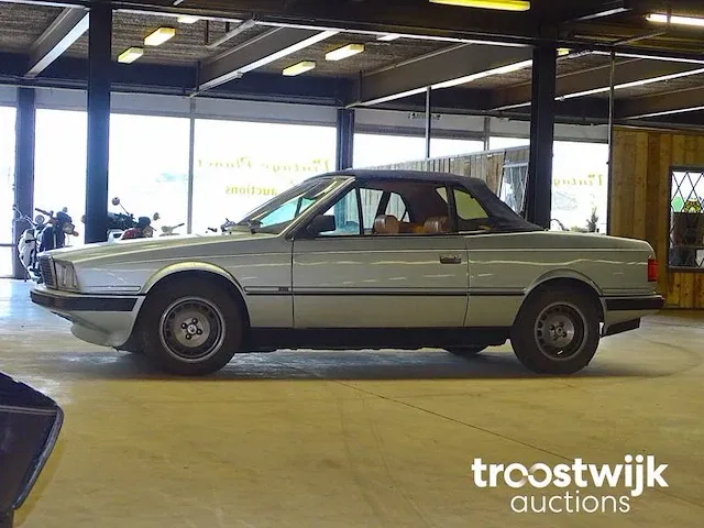 Maserati biturbo spyder (barn-find) - afbeelding 12 van  55