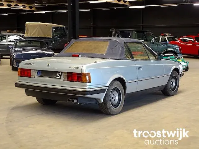 Maserati biturbo spyder (barn-find) - afbeelding 34 van  55