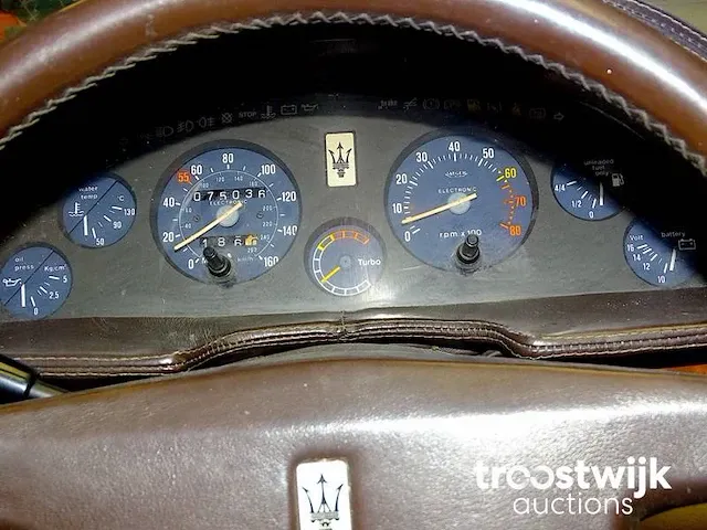 Maserati biturbo spyder (barn-find) - afbeelding 41 van  55
