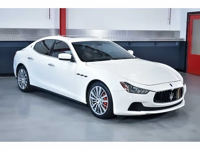 Maserati ghibli q4 sedan 3,0l v6 - 2015 - afbeelding 20 van  100