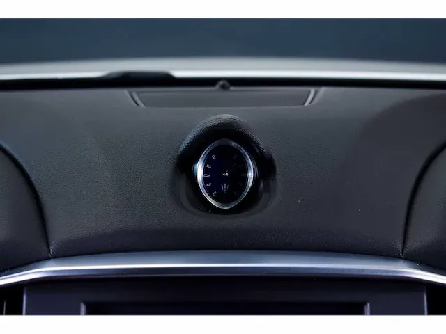 Maserati ghibli q4 sedan 3,0l v6 - 2015 - afbeelding 32 van  100