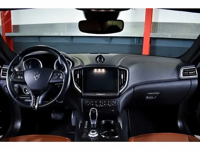 Maserati ghibli sedan 3,0l v6 - 2018 - afbeelding 69 van  100