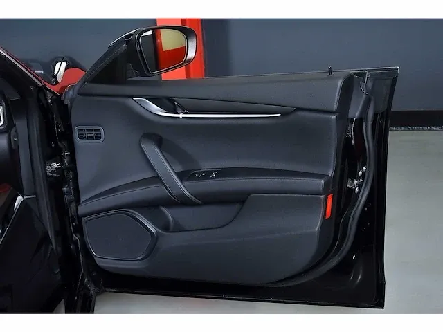 Maserati ghibli sedan 3,0l v6 - 2018 - afbeelding 76 van  100