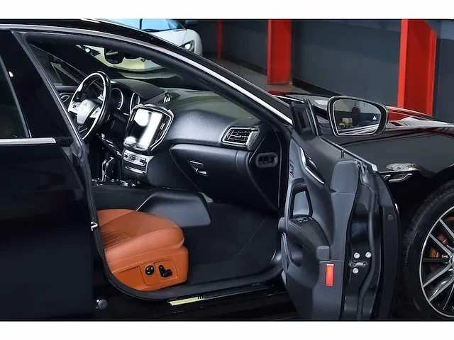 Maserati ghibli sedan 3,0l v6 - 2018 - afbeelding 77 van  100