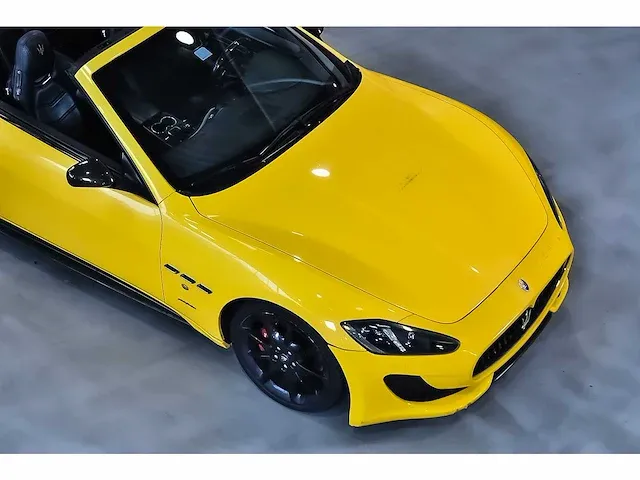 Maserati grancabrio convertible 4,7l v8 - 2016 - afbeelding 14 van  76