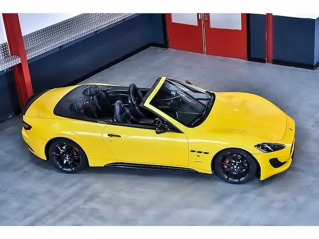 Maserati grancabrio convertible 4,7l v8 - 2016 - afbeelding 15 van  76