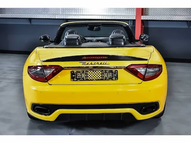 Maserati grancabrio convertible 4,7l v8 - 2016 - afbeelding 16 van  76