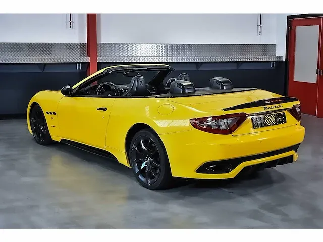 Maserati grancabrio convertible 4,7l v8 - 2016 - afbeelding 20 van  76