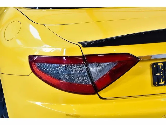 Maserati grancabrio convertible 4,7l v8 - 2016 - afbeelding 32 van  76
