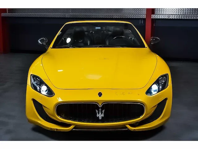 Maserati grancabrio convertible 4,7l v8 - 2016 - afbeelding 23 van  76