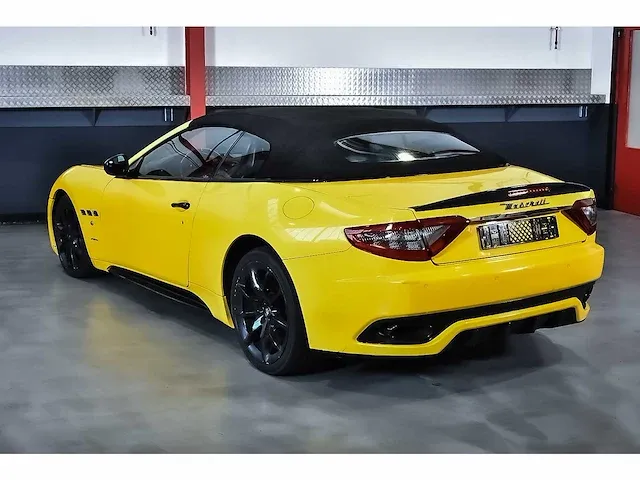 Maserati grancabrio convertible 4,7l v8 - 2016 - afbeelding 40 van  76