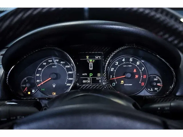 Maserati grancabrio convertible 4,7l v8 - 2016 - afbeelding 53 van  76